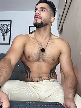 Maximiliano_ford live sex cam