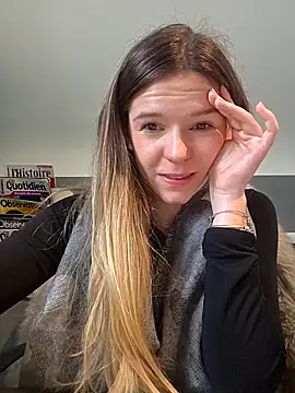 lucie_mehott live sex cam