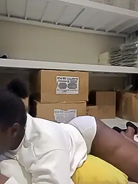 pretty_shany live sex cam