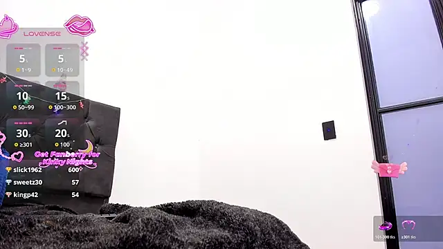 bonnyy26 live sex cam