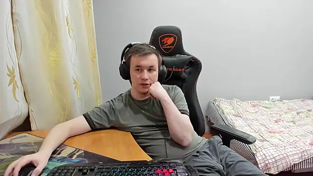 iliaskrislove live sex cam