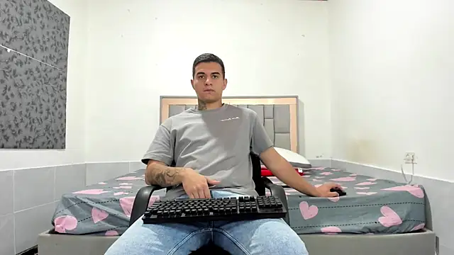 simookeler live sex cam