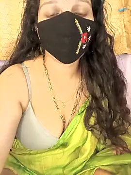 Rising_Smiler live sex cam