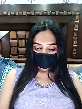 Yours-Bebo live sex cam