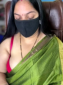 FlatVincy4's cam snapshot