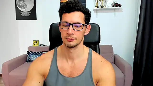 BrutusK08's cam snapshot