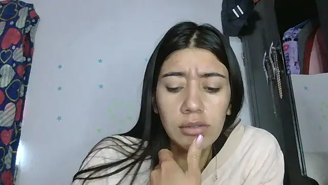 TaylorLove-'s cam snapshot