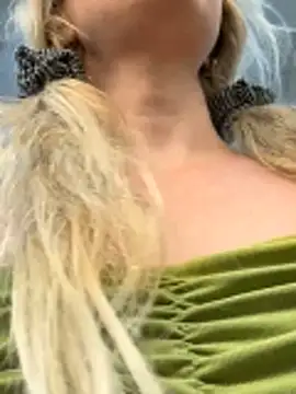 RonnieKiss's cam snapshot