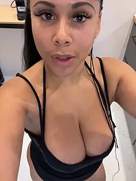 HaileyDiana live sex cam