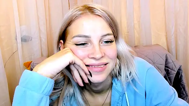 FoxyKathryn's cam snapshot