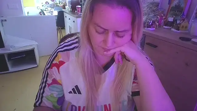 Meliss_Official9's cam snapshot