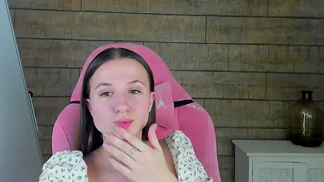 KristinaBellini's cam snapshot