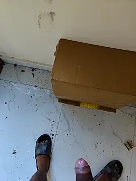 desi_alpha_boy's cam snapshot