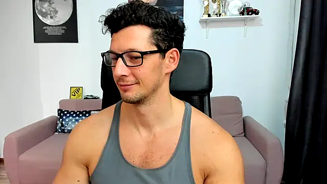 BrutusK08 live sex cam