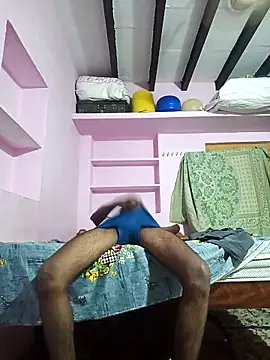 Karnataka-boy's cam snapshot