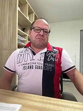 coupleLatinaLovers live sex cam