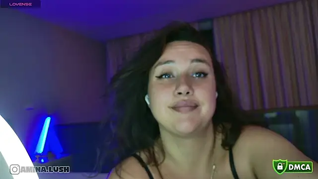 AminaCharm live sex cam
