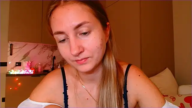 BluueSilk live sex cam