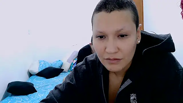 luxandracon23 live sex cam