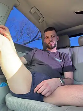 Pablo_Hornyguy95 live sex cam