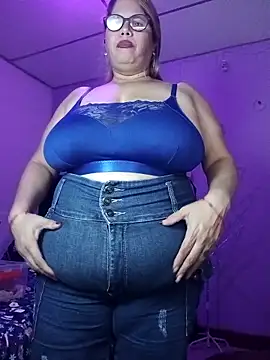 EllisW8 live sex cam