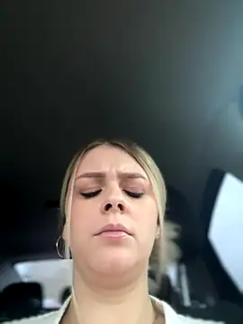 Love_Bri live sex cam