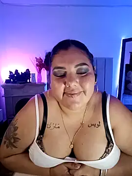 AndreaKinky live sex cam