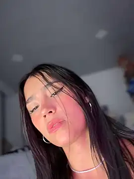 -Loren- live sex cam