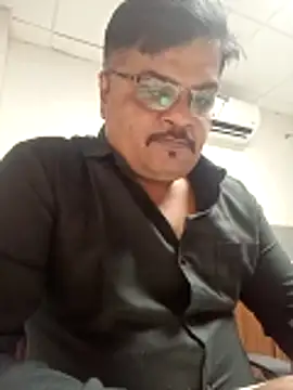 Desi_Lodo_Gujju_Boy live sex cam