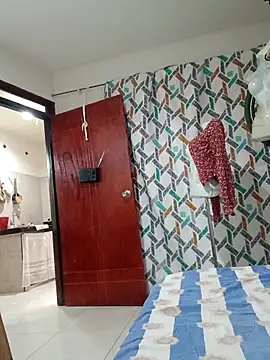 PaulinaLondra2 live sex cam