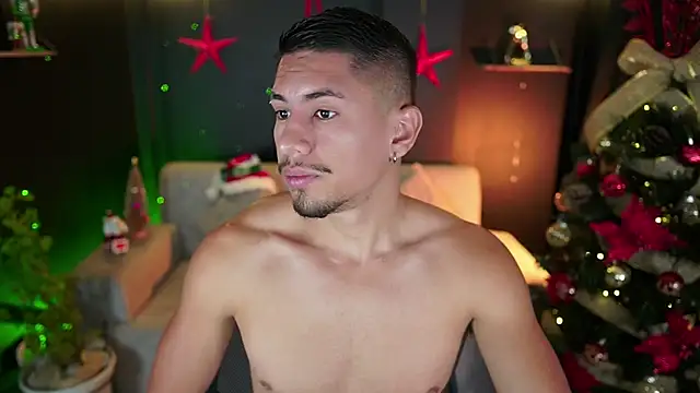 Aaronfox_x live sex cam