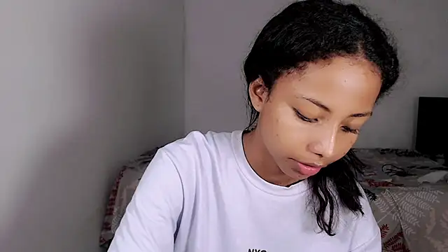 jasmin_brunette_ live sex cam