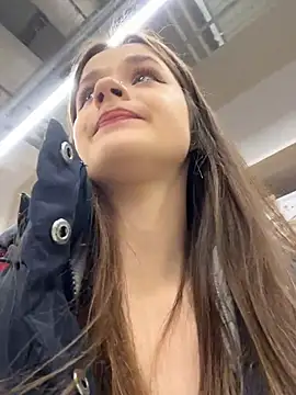 KittyQueeny live sex cam