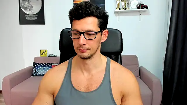 BrutusK08 live sex cam