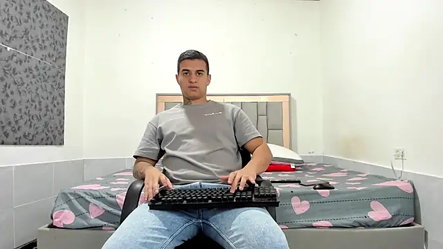 simookeler live sex cam