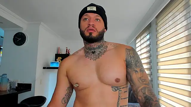 dereckgreen live sex cam