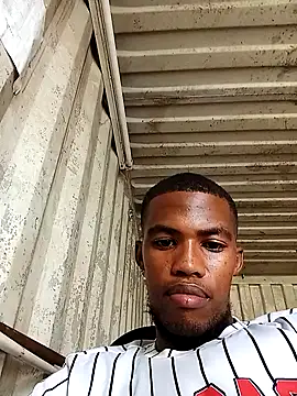 Basslanie live sex cam