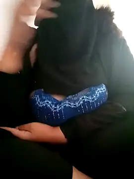 Reem123- live sex cam