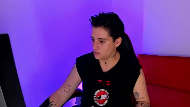 PeytonBox live sex cam