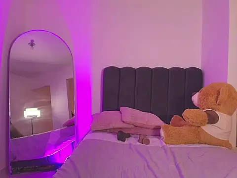 Megan_Lee29's cam snapshot