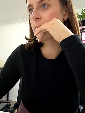 Hii_Lolla's cam snapshot