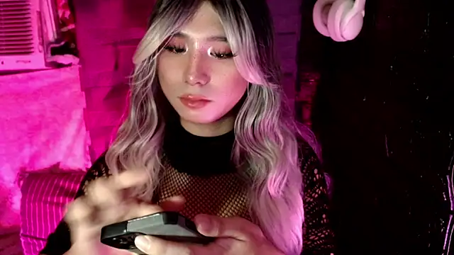 HoresCOCKLUCY live sex cam