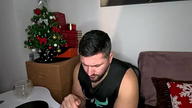 Gold_Alpha_Boy's cam snapshot