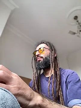 Addicted_Avocado's cam snapshot