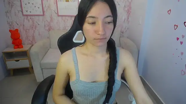 Kylie_ch1's cam snapshot