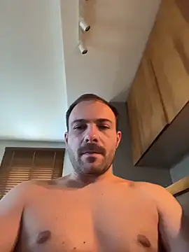 Adventurehotman's cam snapshot