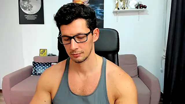 BrutusK08's cam snapshot