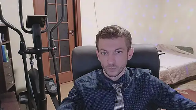 333Alone_in_theDark777's cam snapshot