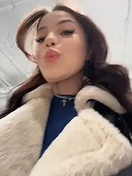 Chloe__Moon live sex cam