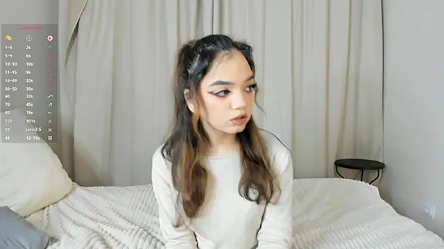 CoreenLuebbers's cam snapshot